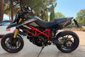 Ducati Hypermotard 1100