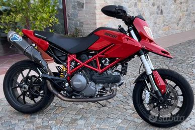 Ducati hypermotard 796