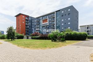 RECENTE 3 LOCALI CON BOX E CANTINA