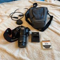 Macchina fotografica Canon + borsa + filtri
