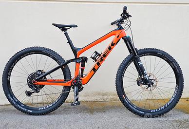 TREK Slash 9.8  Carbonio 29 Pollici