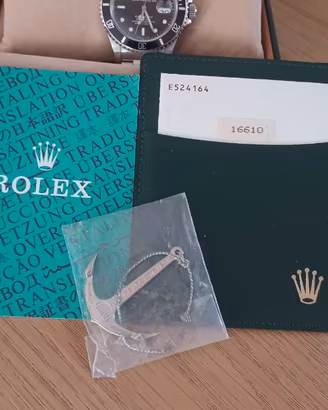 Rolex  Submariner