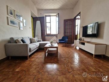 4 LOCALI A ASTI