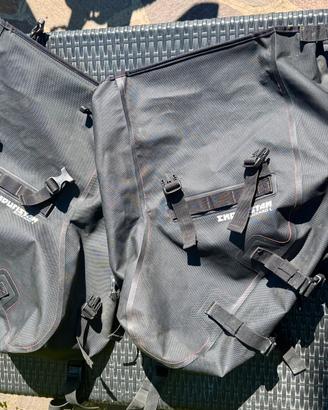 Enduristan Blizzard L borse morbide moto