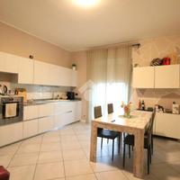 3 LOCALI A BORGOSATOLLO