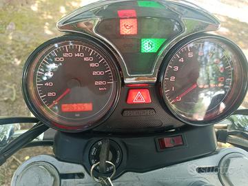 Moto Guzzi Nevada 750 - 2008