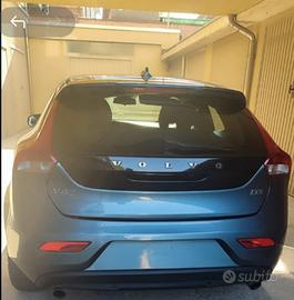 Volvo v40 kinetic d3