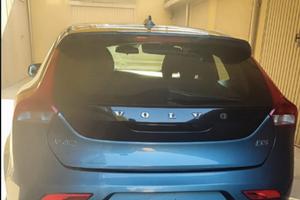 Volvo v40 kinetic d3