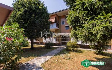 TRILOCALE CON BOX DOPPIO