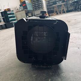 faro teatrale 2000w in buone condizioni