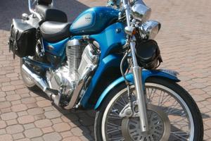 Suzuki VL Intruder 800 - 1999