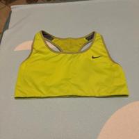 Top nike taglia Xs