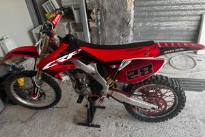 Crf 250 4t