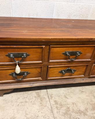 Cassettiera in perfette condizioni 600€ scrittoio