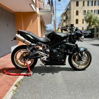 Triumph Street Triple 675 R