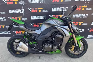 KAWASAKI Z 1000 Video 360