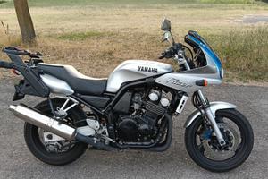 Yamaha Fazer 600 fzs + kit viaggio