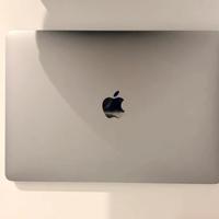 Macbook air 8gb RAM 512gb SSD late 2018