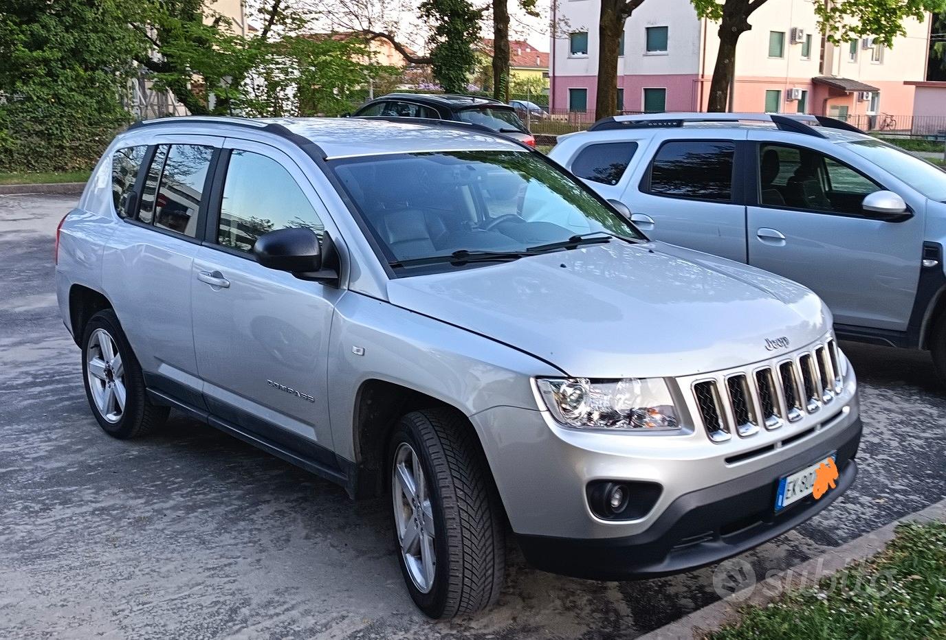 Jeep Compass 2011 photo 2