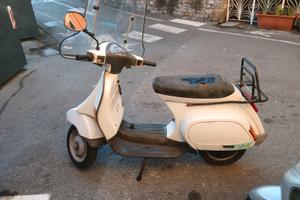 N 2 vespe pk 50 HP A 980