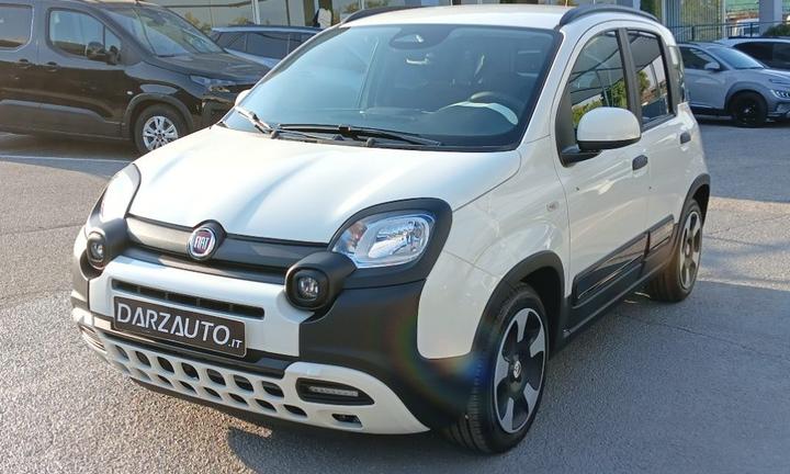 FIAT Pandina 1.0 FireFly S&S Hybrid Panda Cross