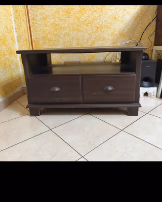 mobile in legno tipo Arte povera 