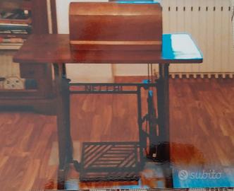 Macchina da cucire Necchi