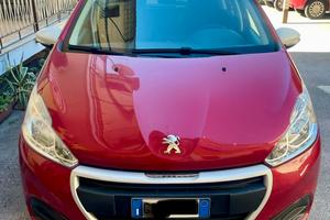 Peugeot 208 benz