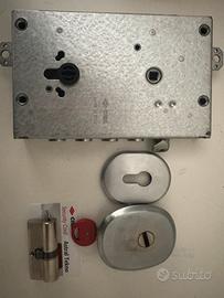 Serratura con cilindro europeo e defender