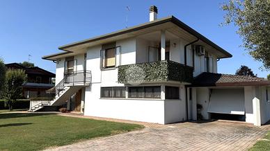 VILLA SINGOLA A PREGANZIOL