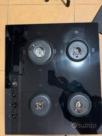 Piano cottura 4 fuochi vetrocera Whirlpool hbg l30