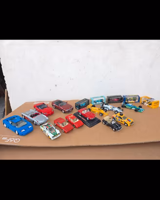 Modellini auto 