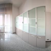 Mobili ufficio 4 armadi e scrivania angolare