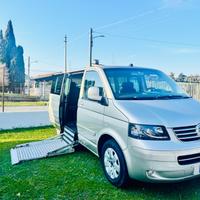 Multivan per trasporto e guida Disabili