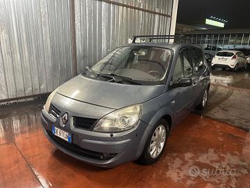 Renault Scenic Scénic 2.0 16V Luxe GPL