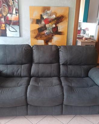 DIVANO 3 POSTI CON RECLINER 