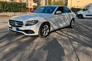 Mercedes E200d 2017