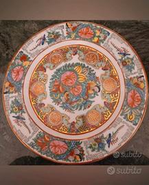 Piatto in porcellana cinese 