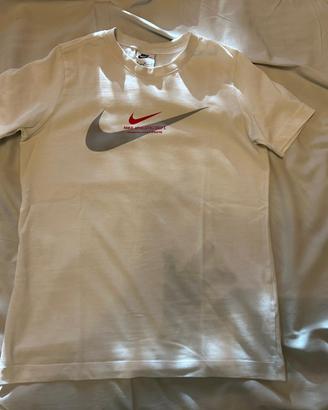 maglietta nike