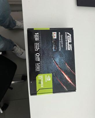 Scheda video nvidea GT710