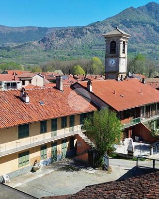 CASA SEMINDIPENDENTE A AVIGLIANA