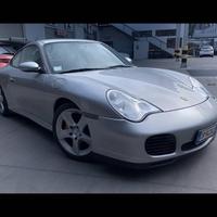 Porsche 911 Coupe 3.6 Carrera 4S