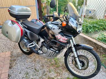 HONDA AFRICA TWIN USATA 1998