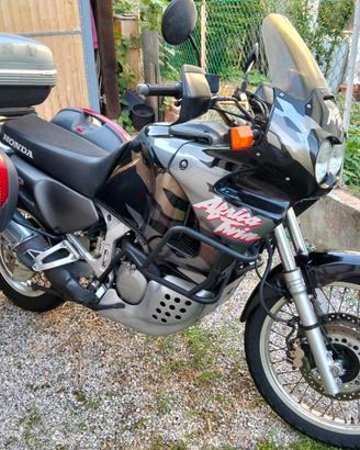 HONDA AFRICA TWIN USATA 1998