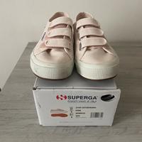 Scarpe Superga rosa con strappi numero 37