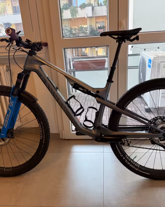 Canyon Lux Trail CF 2024 M - Shimano XT Di2