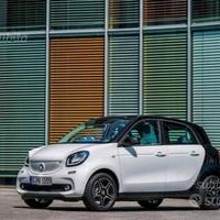 Parabrezza Smart Forfour W453 da 2014
