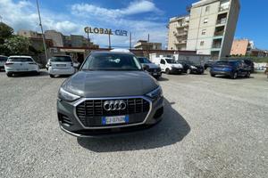 Audi Q3 35 TDI S tronic Business