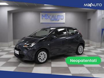 Toyota Aygo 1.0 X-Play Connect 72CV