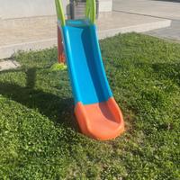 Scivolo feber con foro per acqua